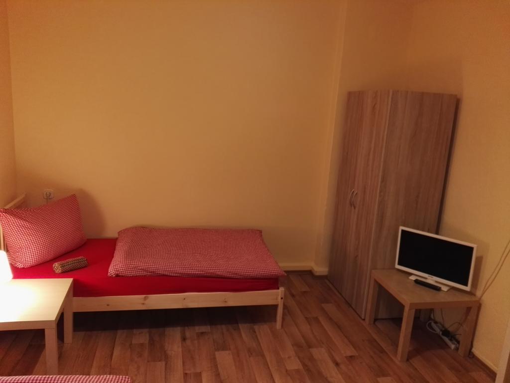 Ferienwohnung Zu Hause Bei Freunden Dortmund Exterior foto